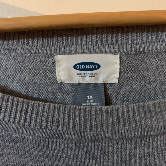 Sweater - Picture 3 of 4